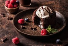 Photo of Шоколадный фондан с мороженым