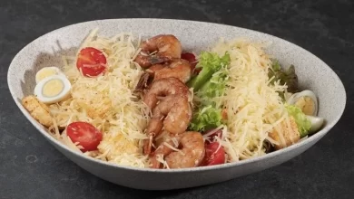 Photo of Салат Цезарь с креветками